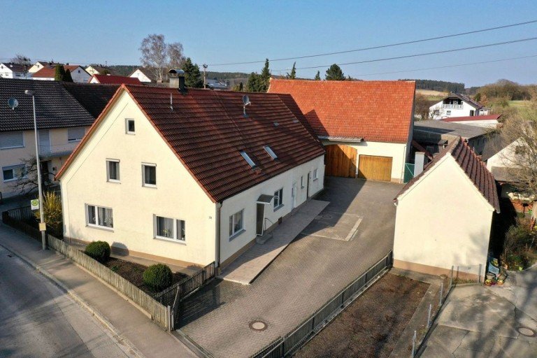 1 Haunsheim Haus Mein Haus? Mein Hof? Meine Werkstatt? 1000m2 = 1000 M�glichkeiten im Landkreis Dillingen!