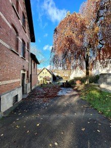 11 Wohn- und Gesch�ftshaus vor den Toren Giengen�s