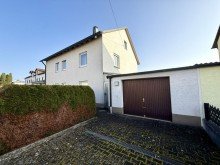 7 Ein- /Zweifamilienhaus in Traumlage von Lauingen! Gro�es Grundst�ck, 2 Garagen u. vieles mehr!