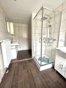 15 Das absolute Raumwunder! Ein/Zweifamilienhaus mit gro�em Grundst�ck in Aislingen !!!