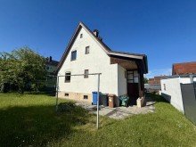 8 Raus aus der Miete, rein ins Eigenheim! Attraktives Einfamilienhaus in Dillingen sucht Familie!