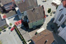 9 Wohn- u. Gesch�ftshaus direkt am Marktplatz von H�chst�dt! Absolute Best-Lage!