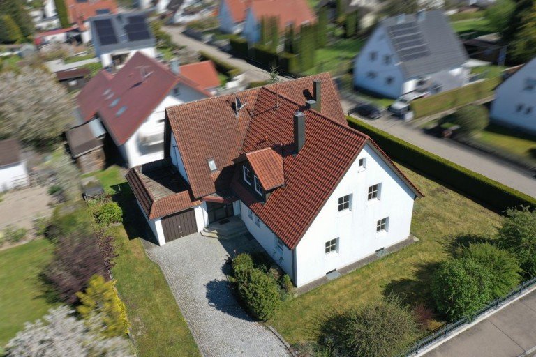 1 Gundelfingen Haus Variables u. modernisiertes Ein- oder Zweifamilienhaus in Spitzenlage von Gundelfingen a. d. Donau!