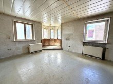 23 Wohn- u. Gesch�ftshaus direkt am Marktplatz von H�chst�dt! Absolute Best-Lage!