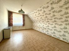 19 Familien und Pferdeliebhaber aufgepasst! Einfamilienhaus mit Stadel, Garagen und angrenzender Wiese!