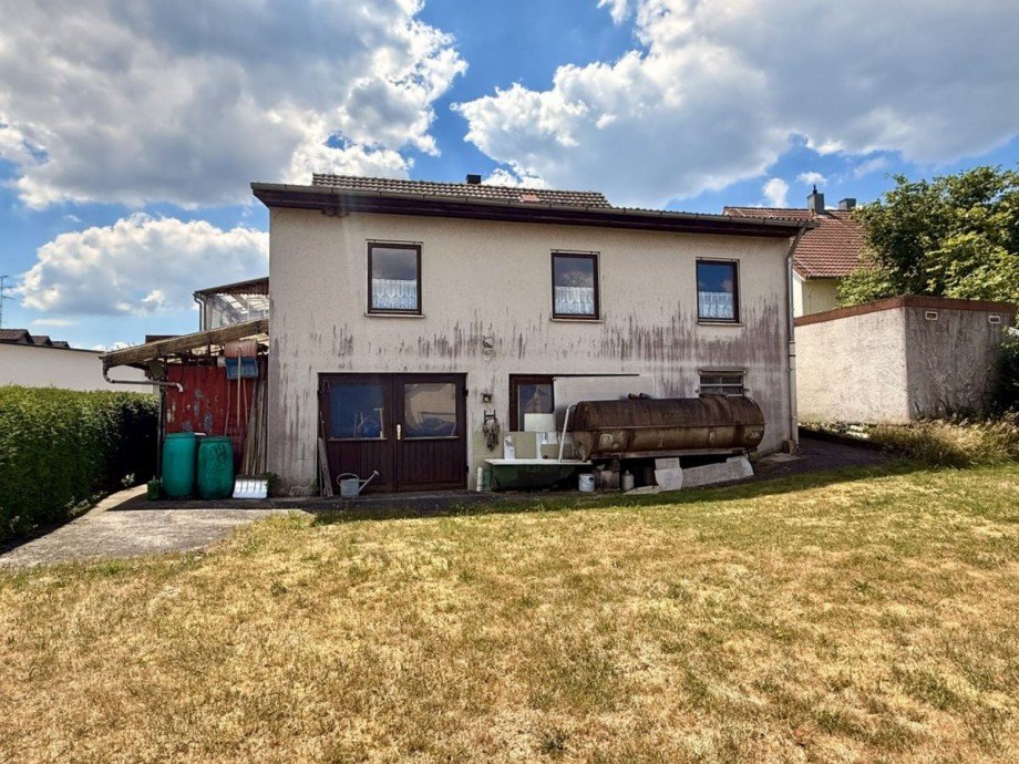 8 Einfamilienhaus Dunstelkingen