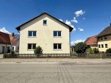 3 Gro�es Einfamilienhaus m. Nebengeb�uden in toller Lage von Holzheim-Weisingen!