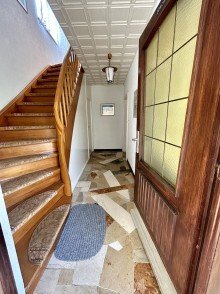 11 Ab ins Familiengl�ck ! Ein-/Zweifamilienhaus mit 3 Garagen in exclusiver Lage !