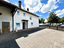 9 Einfamilienhaus mit Stadel u. Maschinenhalle zentral in Offingen !!!
