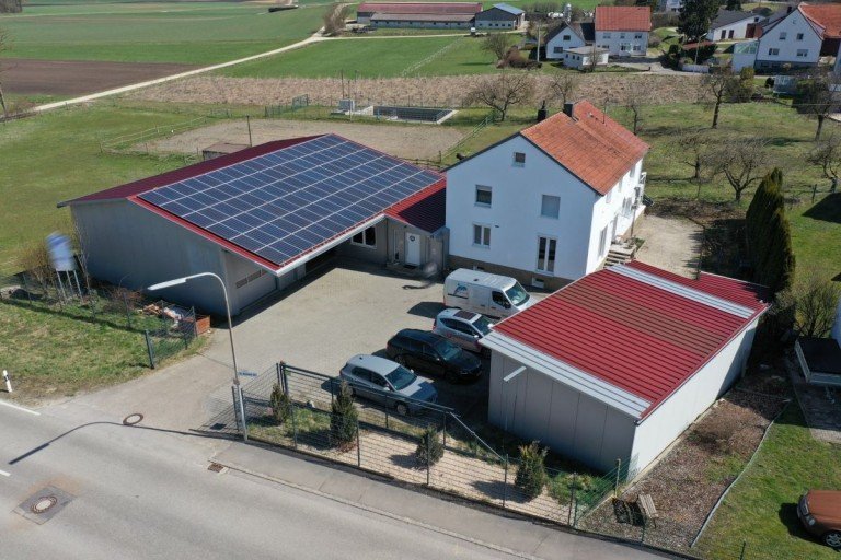 1 Bachhagel Haus Exclusives Wohn- und Gesch�ftshaus mit Reitanlage und Produktionshalle !