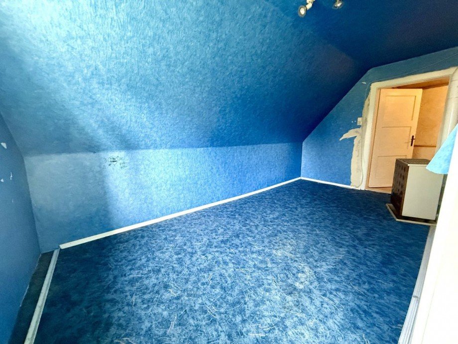 16 Doppelhaush�lfte Dillingen