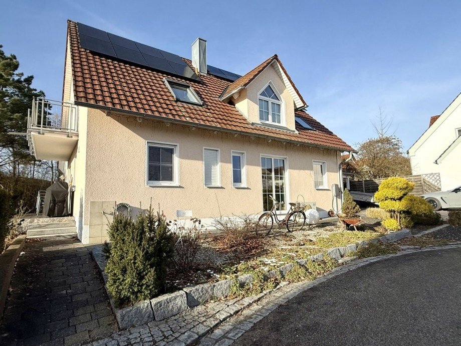 2 Einfamilienhaus Wertingen