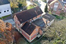2 Wohn- und Gesch�ftshaus vor den Toren Giengen�s