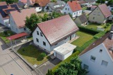 2 Attraktives Einfamilienhaus mit tollem Grundst�ck in Landshausen!