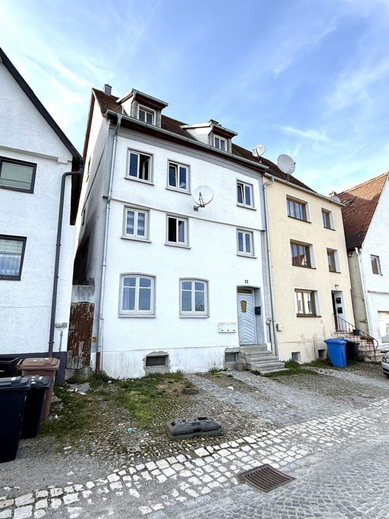 1 Lauingen Mehrfamilienhaus Absolutes Raumwunder f�r Gro�familien, Mehrgenerationen oder als Kapitalanlage in Lauingen!