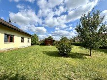10 Traumhaft gelgenes Ein- oder Zweifamilienhaus in Neresheim OT mit XXL Grundst�ck !!!