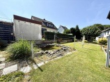 9 Wohnf�che bis unters Dach! Zweifamilienhaus in toller Lage von Giengen a. d. Brenz!