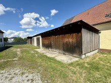6 Gro�es Einfamilienhaus m. Nebengeb�uden in toller Lage von Holzheim-Weisingen!