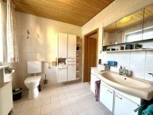 23 Attraktives Einfamilienhaus mit Garten u. Garage nahe Wertingen! Ideal f�r Augsburg Pendler!