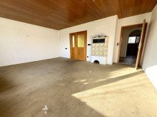 12 ! Bungalowartiges Ein- oder Zweifamilienhaus mit Ausbaureserve in Lutzingen!