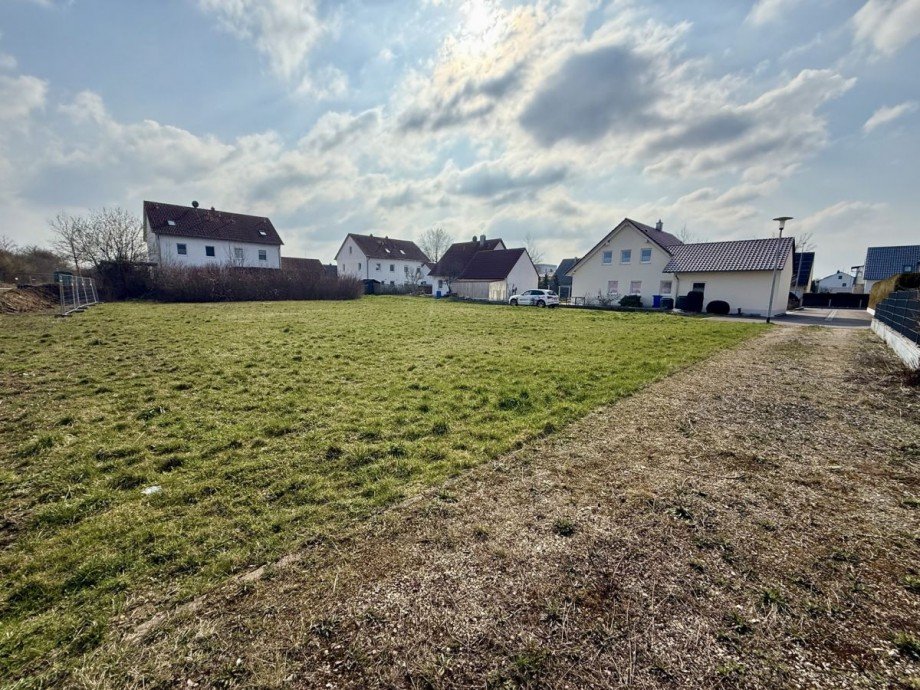 8 Wohngrundst�ck Lauingen