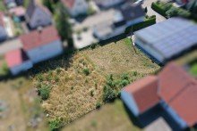 2 Zentral aber ruhig gelegen! Traumhafter Bauplatz mit 730m2 Grund in Gundelfingen warten auf Sie!