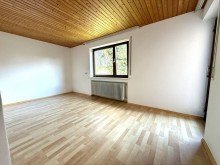 18 Liebe auf den ersten Klick! Einfamlienhaus mit Einliegerwohnung in Haunsheim!
