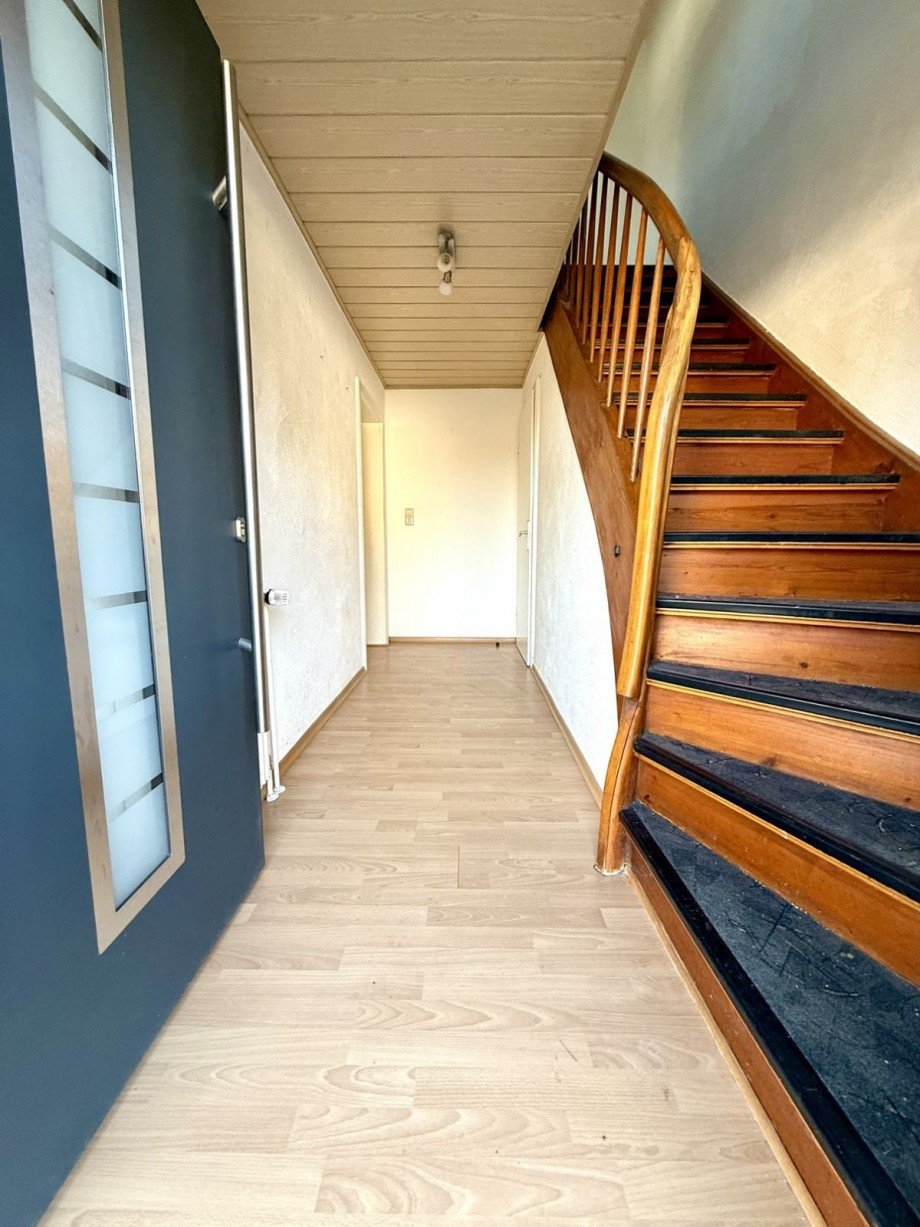 15 Doppelhaush�lfte Lauingen