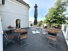 19 Attraktives Hotel/Pension mit Restaurant u. Biergarten in Traumlage von Donauw�rth!
