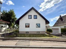 5 Attraktives Einfamilienhaus mit tollem Grundst�ck in Landshausen!