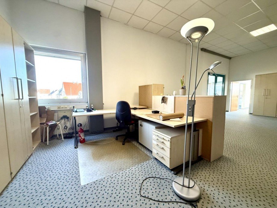 11 B�rofl�che Lauingen