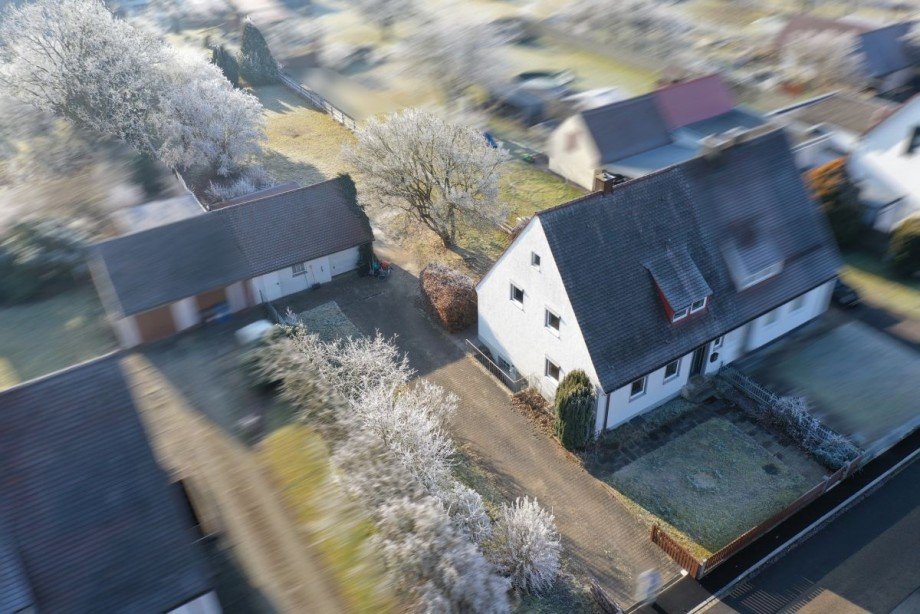 11 Doppelhaush�lfte Lauingen