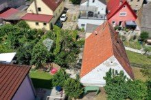 4 Kleines Einfamilienhaus mitten in H�chst�dt !
