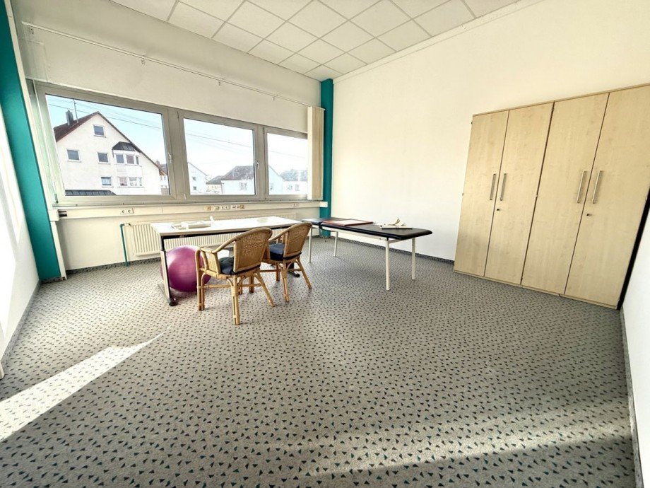 12 B�rofl�che Lauingen