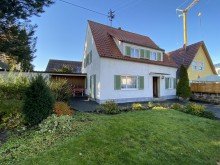 2 Einfamilienhaus mit m�chtig Potential und traufmhaftem Grundst�ck in Gundelfingen !!!