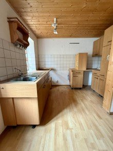 17 Ihr neuer Bauernhof in Bachhagel! Einfamilienhaus mit Nebengeb�uden u. gro�em Grundst�ck!