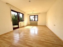 15 Liebe auf den ersten Klick! Einfamlienhaus mit Einliegerwohnung in Haunsheim!