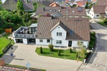 2 Das absolute Raumwunder! Ein/Zweifamilienhaus mit gro�em Grundst�ck in Aislingen !!!