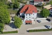 1 Attraktives Hotel/Pension mit Restaurant u. Biergarten in Traumlage von Donauw�rth!