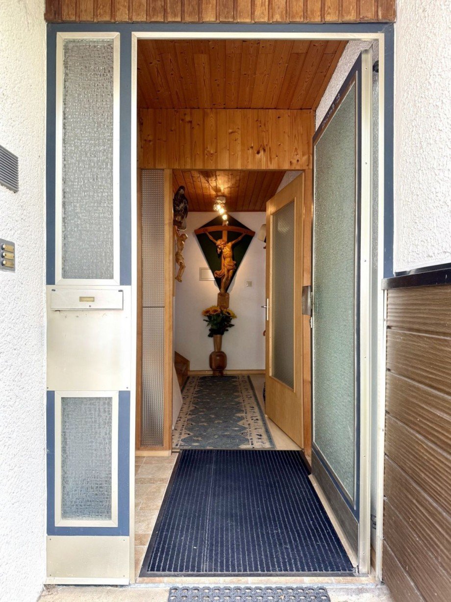 10 Einfamilienhaus Dunstelkingen