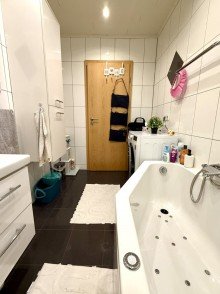 16 Sonnige u. moderne 3,5 Zimmer Wohnung mit Garage u. Stellplatz in Offingen!