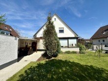 12 Liebe auf den ersten Klick! Familienfreundliches Einfamilienhaus in Traumlage von Dillingen!