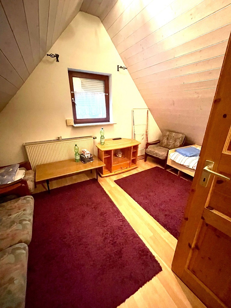 20 Haus Unterkochen