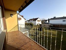 25 Ein- /Zweifamilienhaus in Traumlage von Lauingen! Gro�es Grundst�ck, 2 Garagen u. vieles mehr!
