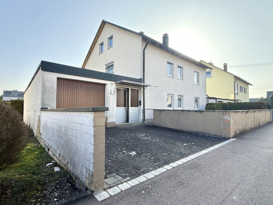 4 Zweifamilienhaus Lauingen