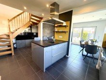 13 Ideal f�r Kapitalanleger! Traumhafte DHH mit Garten und Doppelgarage in Holzheim-Weisingen!