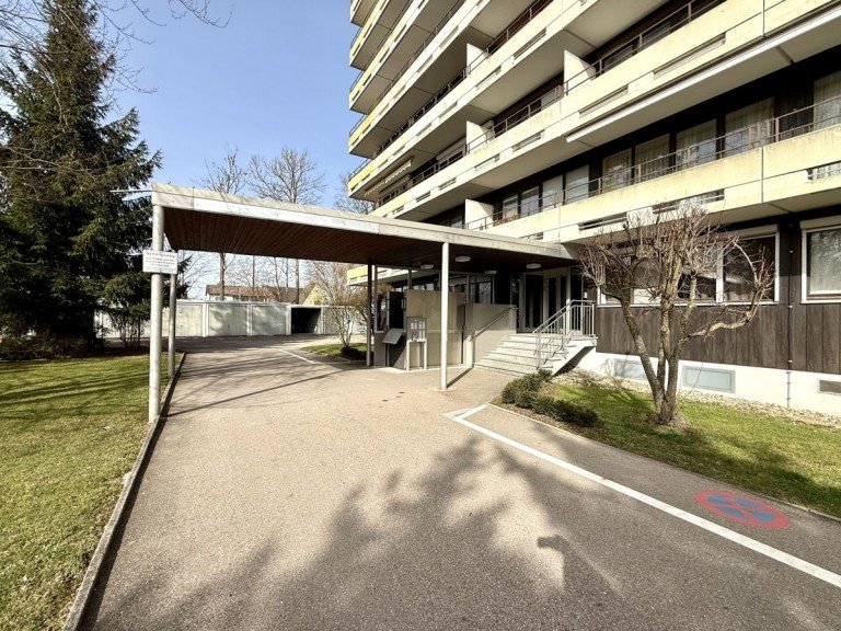 1 Dillingen Etagenwohnung 66m2 Traumwohnung im Zentrum von Dillingen! inkl. Fahrstuhl, Schwimmbad u. Panoramablick!