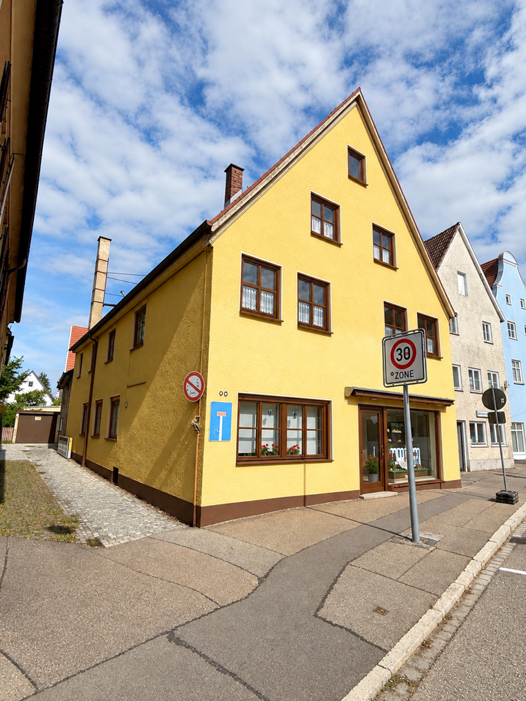 2 Mehrfamilienhaus Lauingen