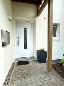 9 Traumhaftes Reihenhaus in Spitzenlage von Bachhagel !!!