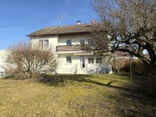 6 Ab ins Familiengl�ck! Zweifamilienhaus mit gro�em Grundst�ck in Bissingen!
